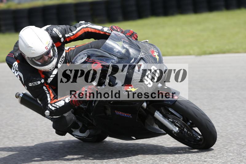 /Archiv-2024/29 12.06.2024 MOTO.CH Track Day ADR/Gruppe gelb/950